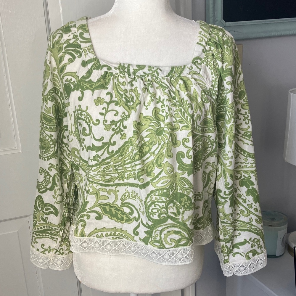 Nicole Miller square neck floral 3/4 sleeve summer boho top w crochet trim EUC M